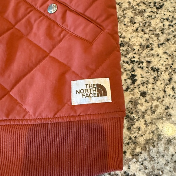 The North Face Cuchillo Vest for Men in Burnt Orange - Small - Picture 6 of 9